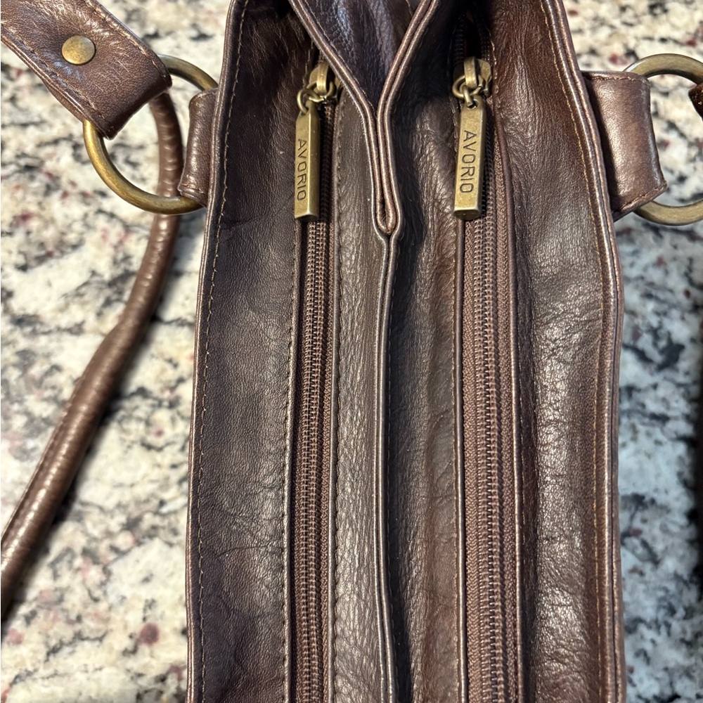 Avorio The Original Italy brown leather purse.

- 




- - Picture 9 of 16